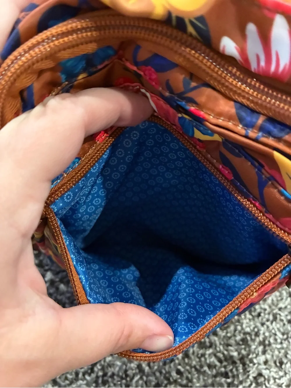 Lug Can Can XL Crossbody Bag